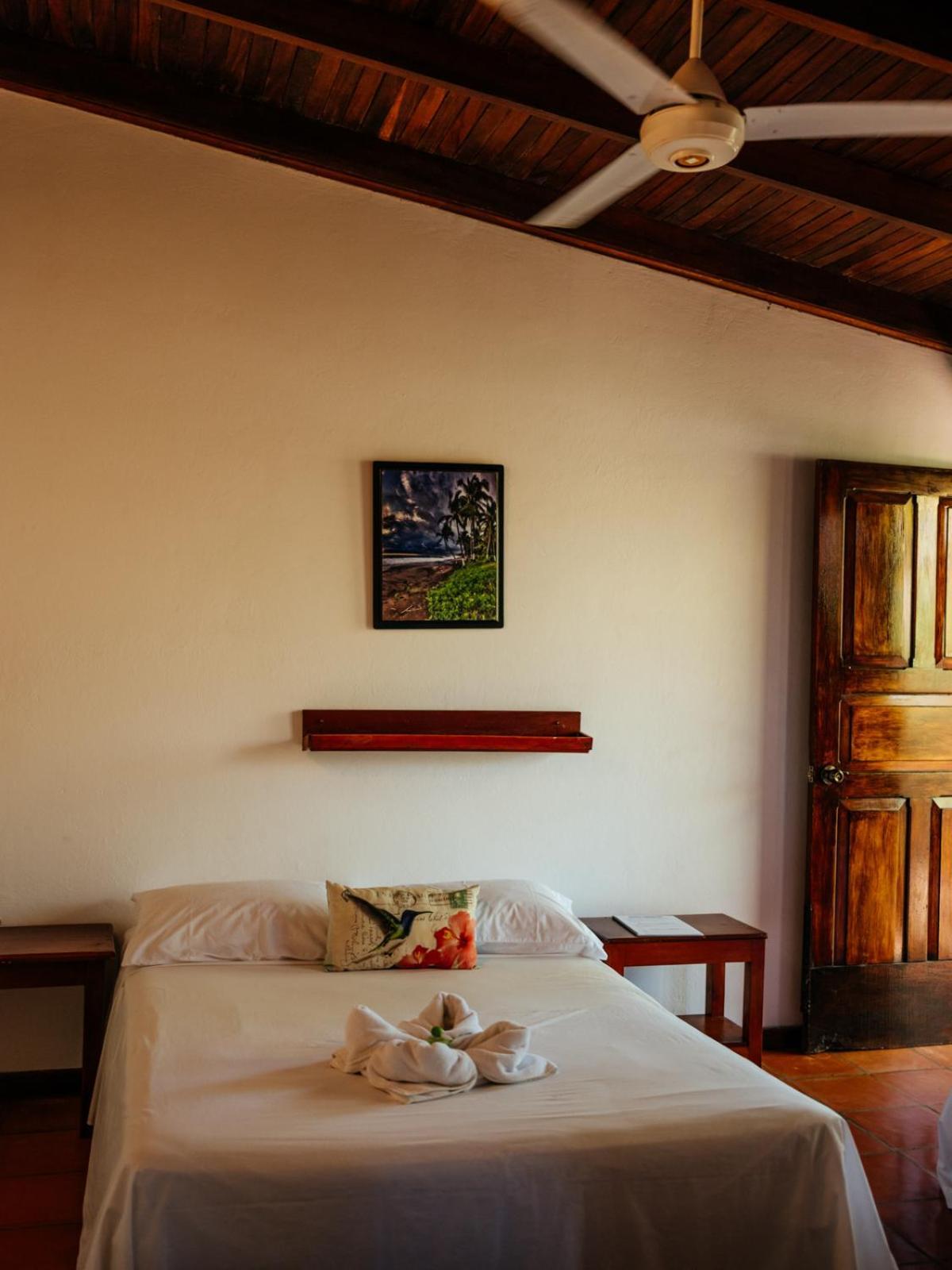 Playa Junquillal Hotel Hibiscus Cabina 4 מראה חיצוני תמונה
